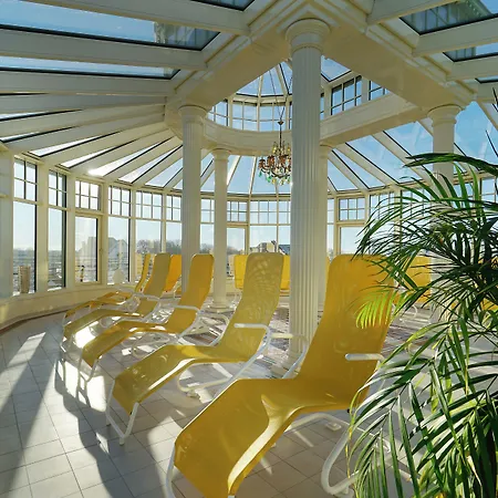 Hotel Strandperle 5*
